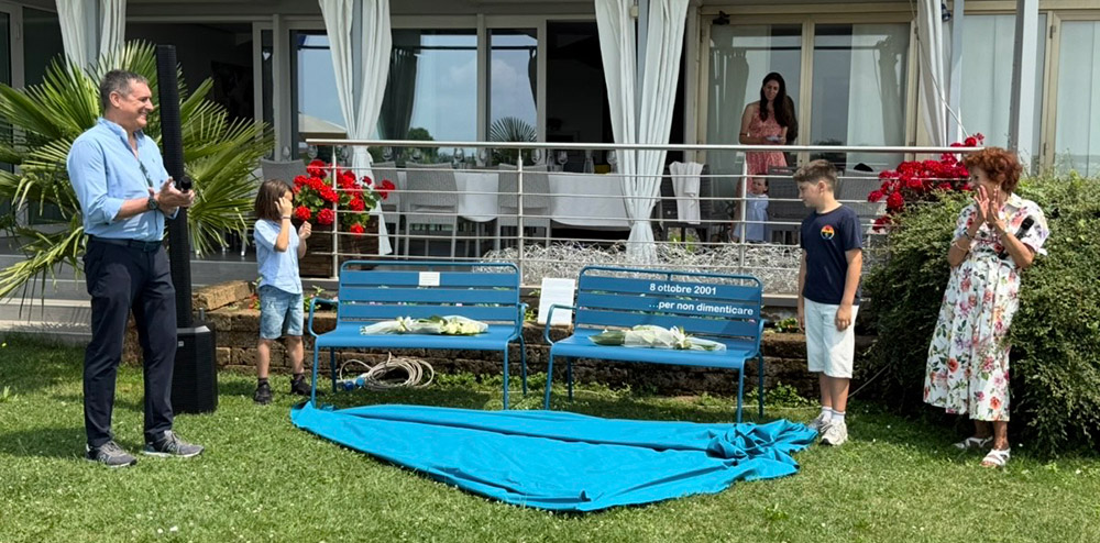 panchine azzurre aeroclub bergamo 2025